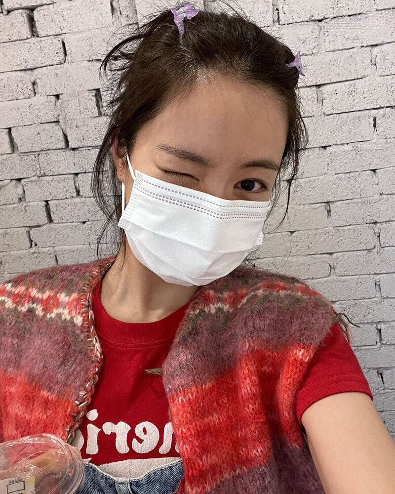 221002 EX-APINK Naeun Instagram Update documents 2