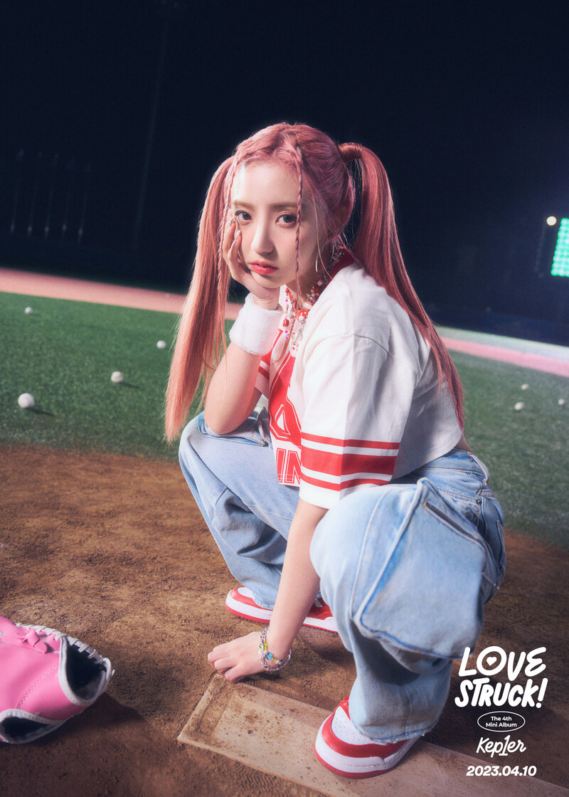 Kep1er 4th Mini Album 'LOVESTRUCK!' Concept Teasers documents 15