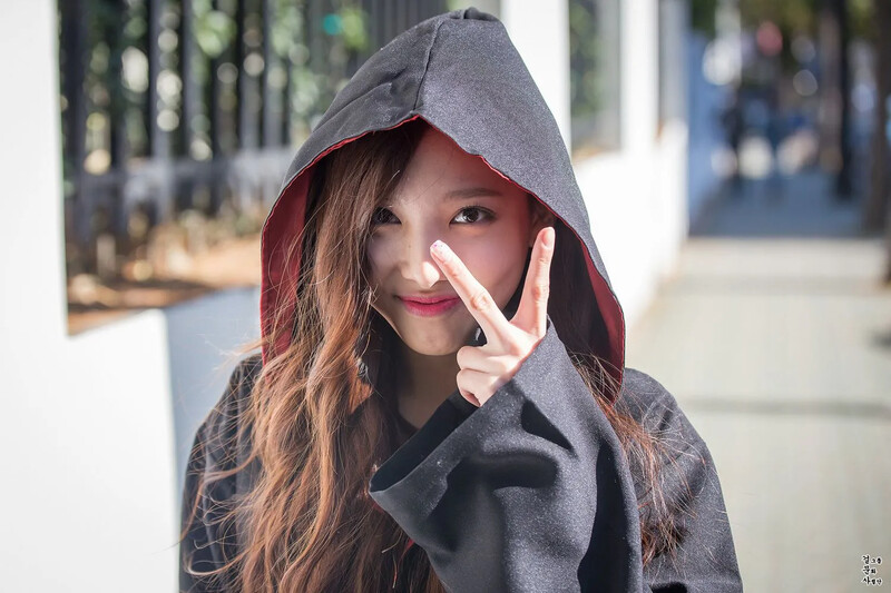 Nayeon383.jpg