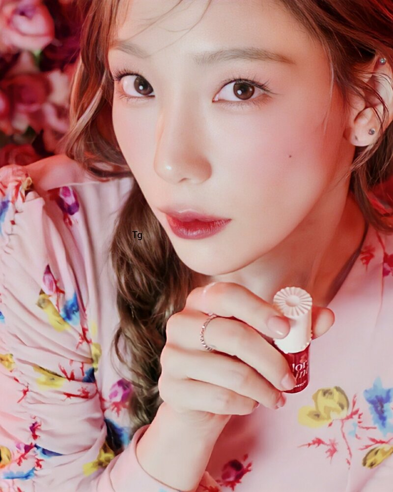 Taeyeon for Benefit Cosmetics April 2022 Campaign Shoot documents 13