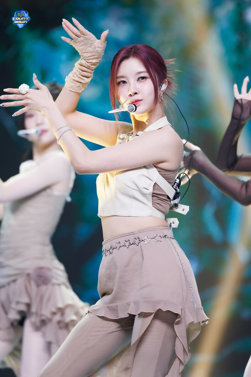 240613 Kep1er Dayeon - 'Shooting Star' at M Countdown documents 6