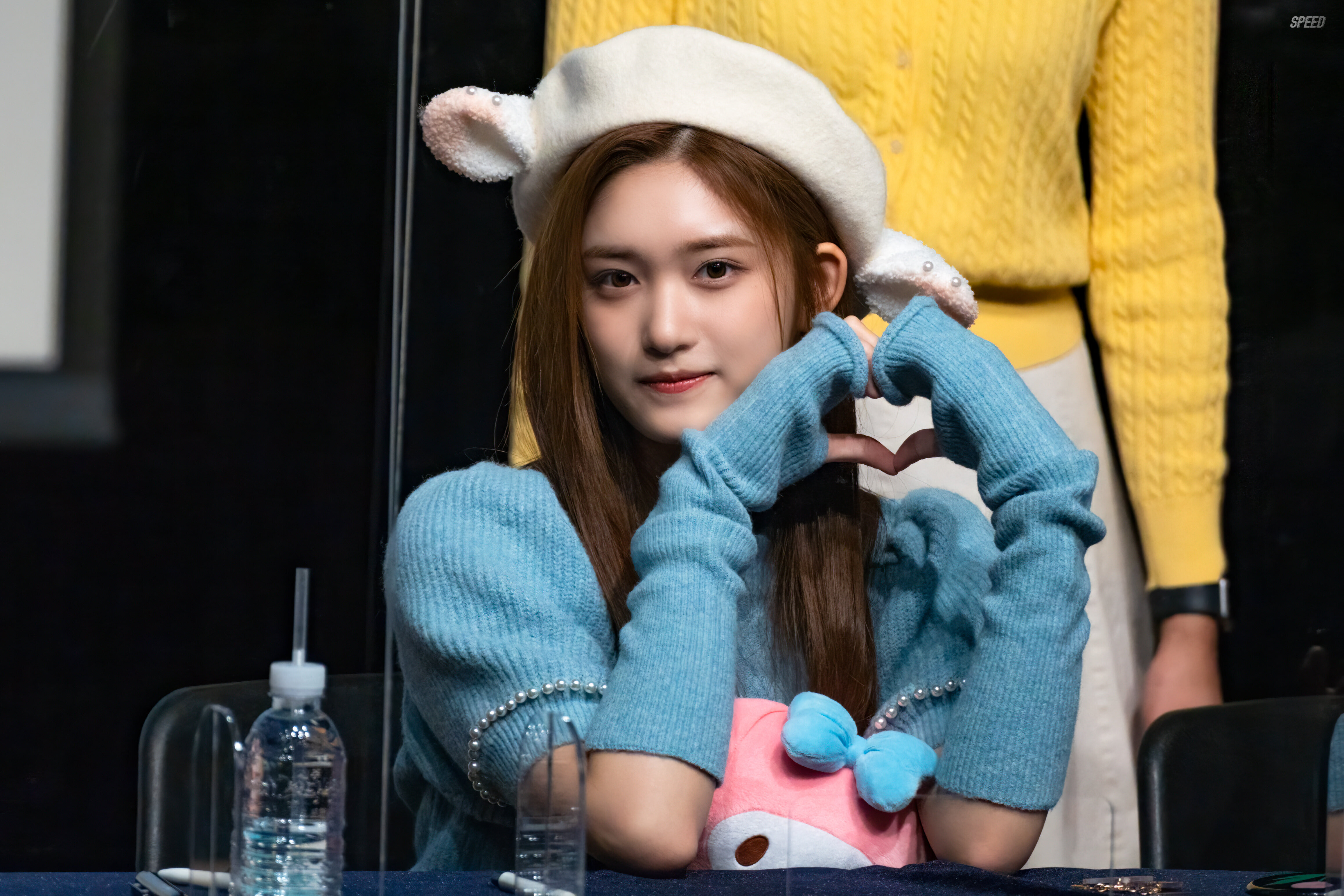 221001 IVE Leeseo -WITHMUU Fansign Event | kpopping