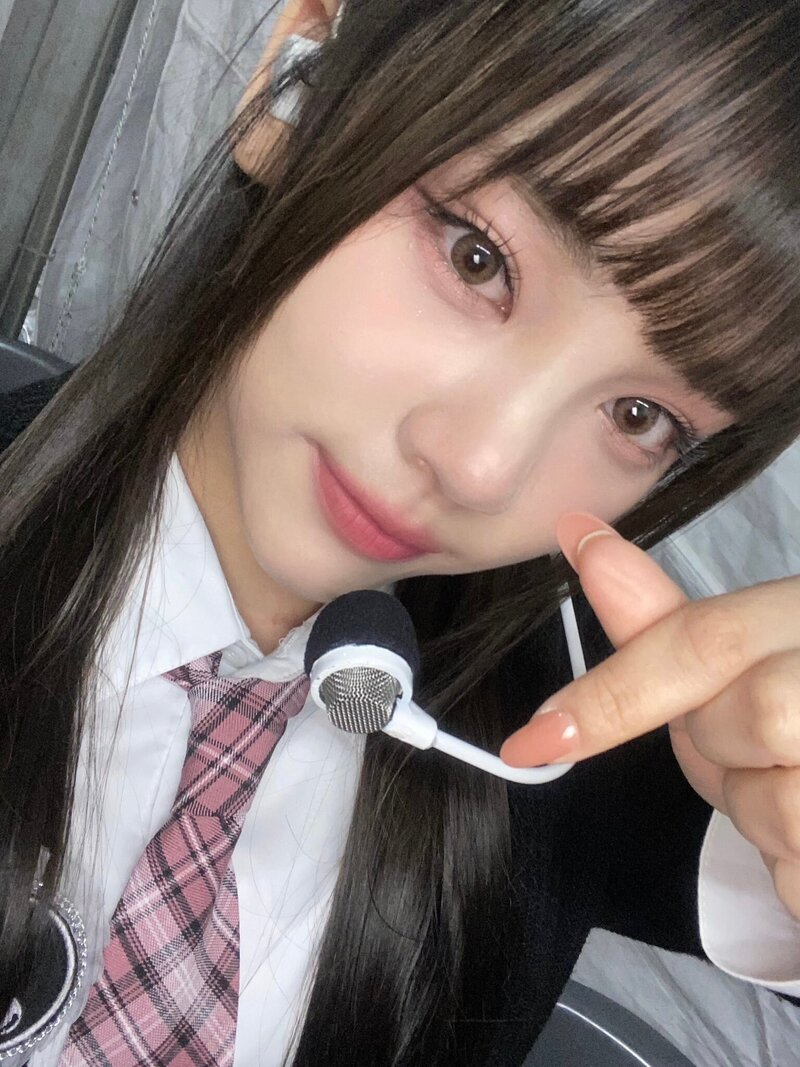 230322 Sihyeon Twitter Update documents 3