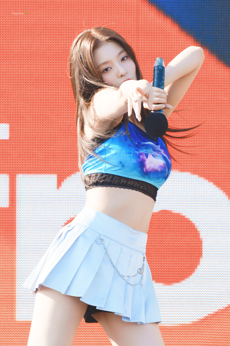 240803 fromis_9 Nagyung - Waterbomb Festival in Incheon documents 4