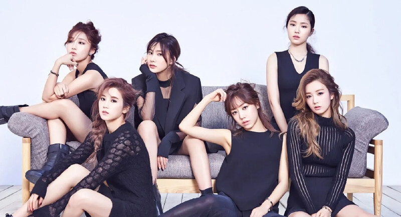 Apink_Cosmopolitan_February_2015 1.jpg