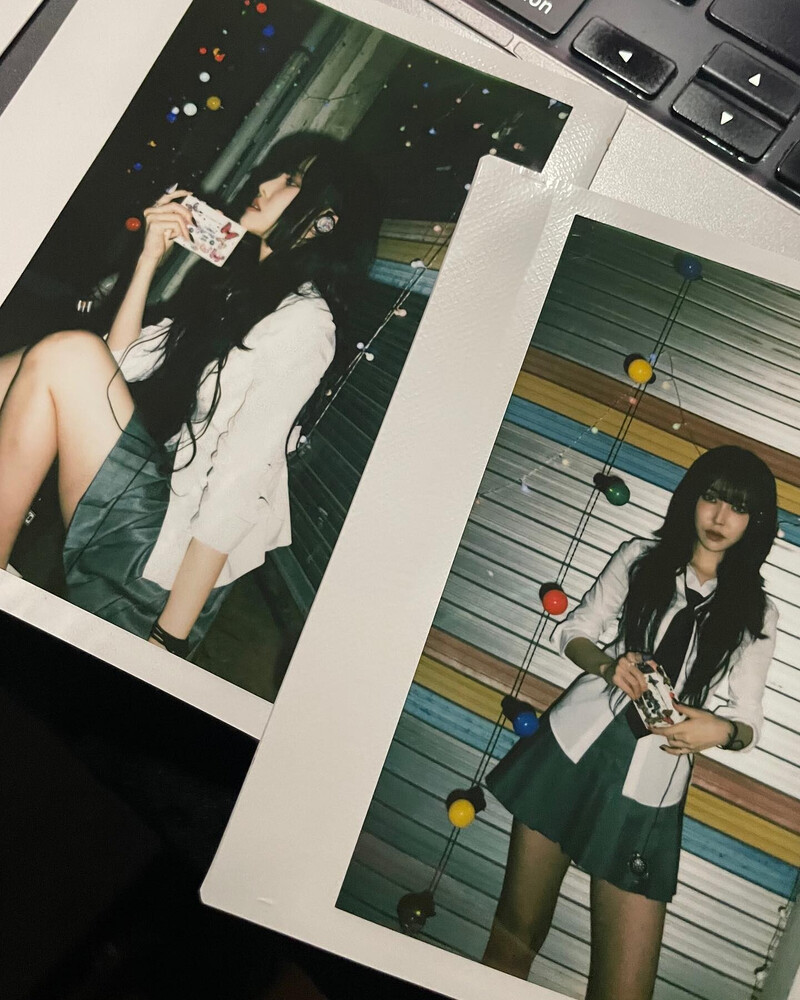 231018 Yuju Instagram Update documents 8