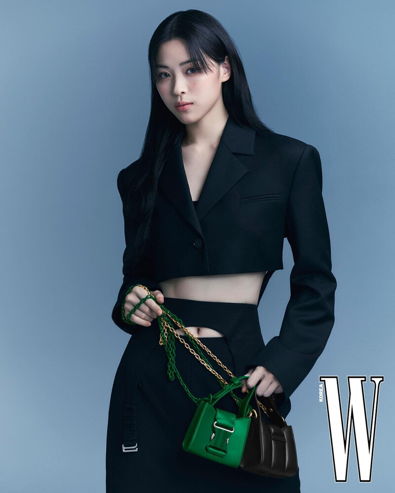 ITZY for W Korea Digital Edition x Charles & Keith 'ITZ MINE Collection' documents 4