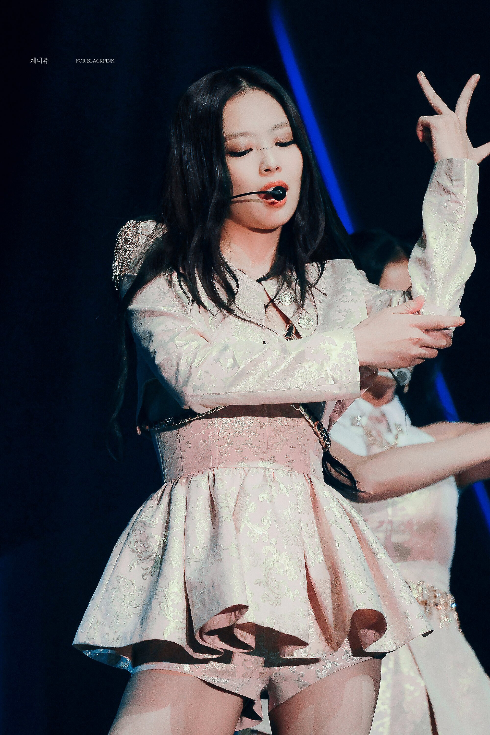 221015 Blackpink Jennie Born Pink In Seoul Kpopping