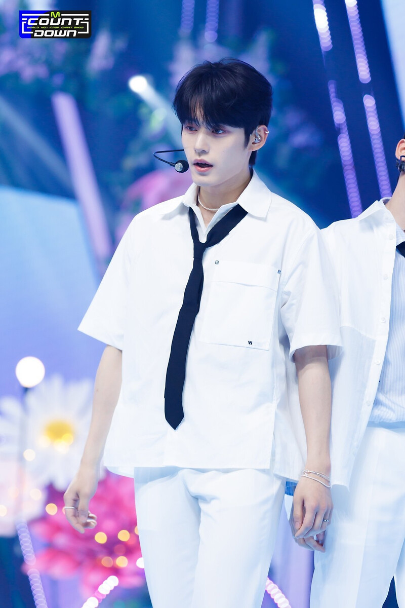 230713 ZEROBASEONE - 'In Bloom' at M COUNTDOWN documents 19