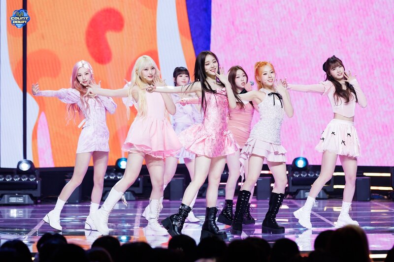 240307 ICHILLIN'  -'On My Lips' at M Countdown documents 5