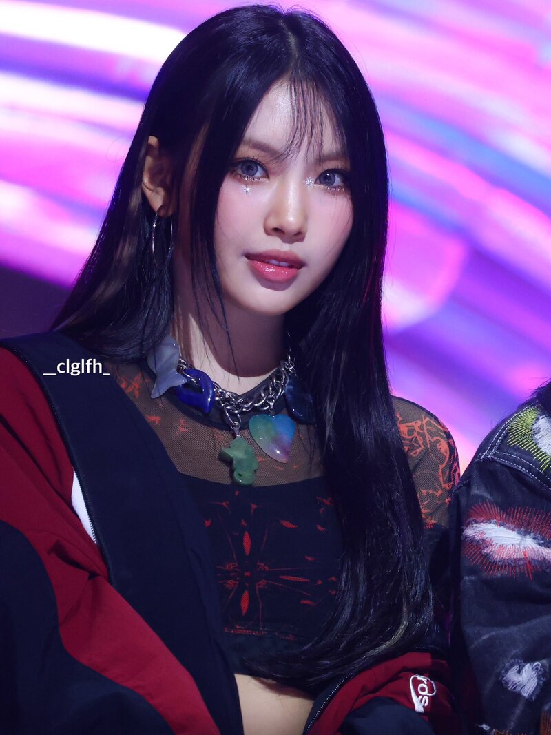 231202 New Jeans Hyein - Melon Music Awards 2023 documents 12