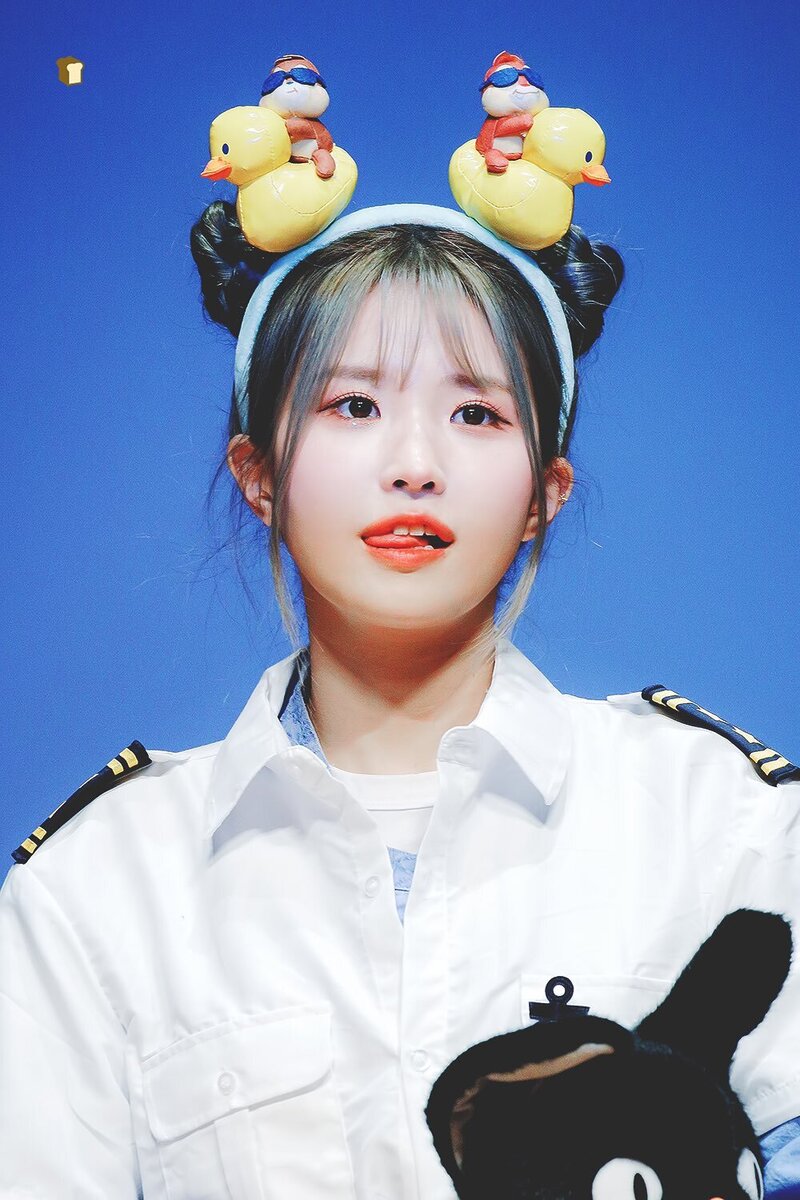 220723 fromis_9 Hayoung - Offline Fansign Event documents 10