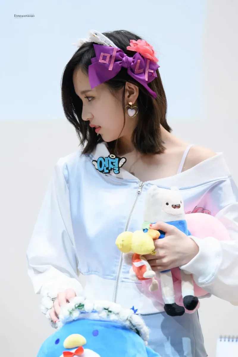 Mina616.jpg