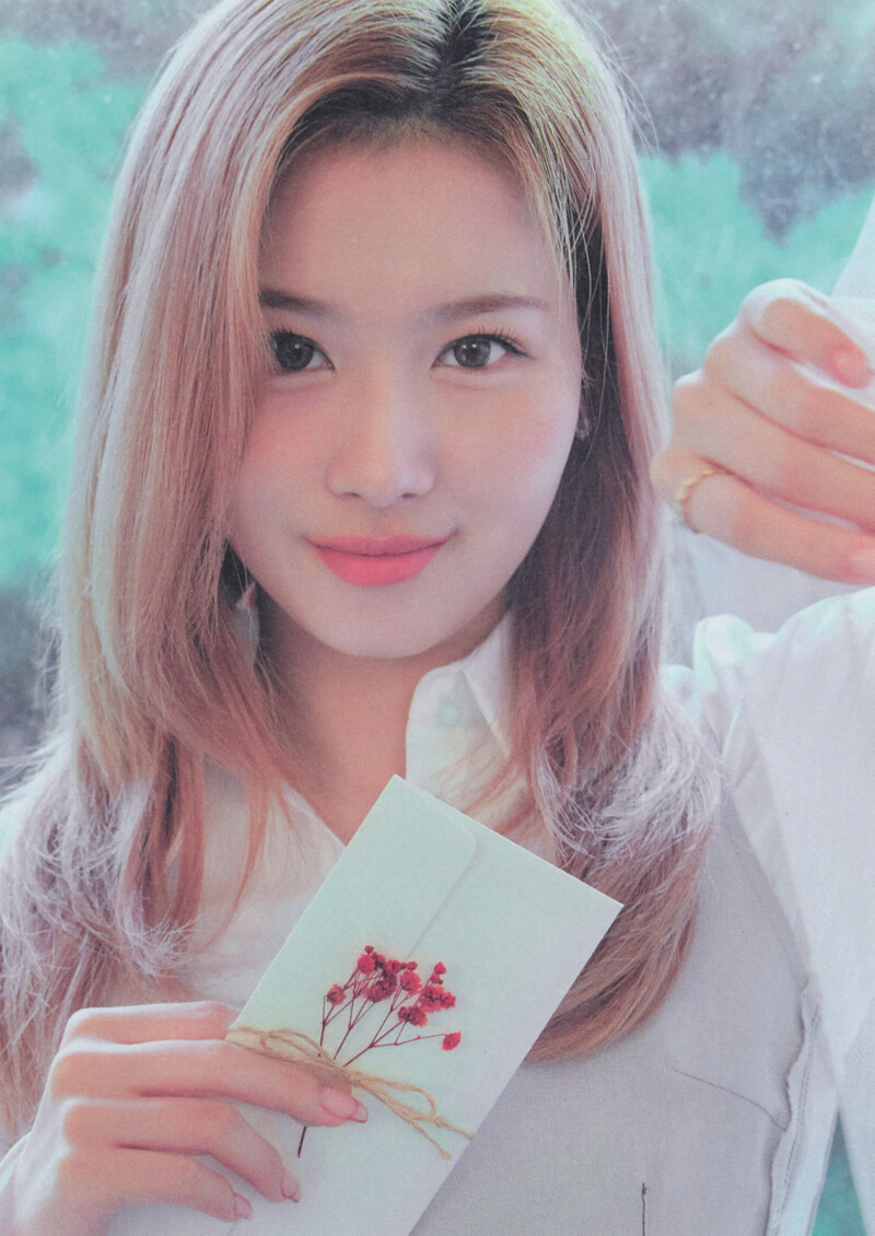 TWICE Season's Greetings 2022 "Letters To You" (Scans) documents 15