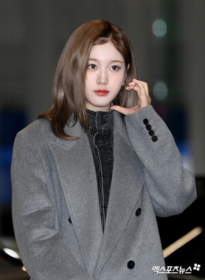 241213 Stayc J at Incheon international airport