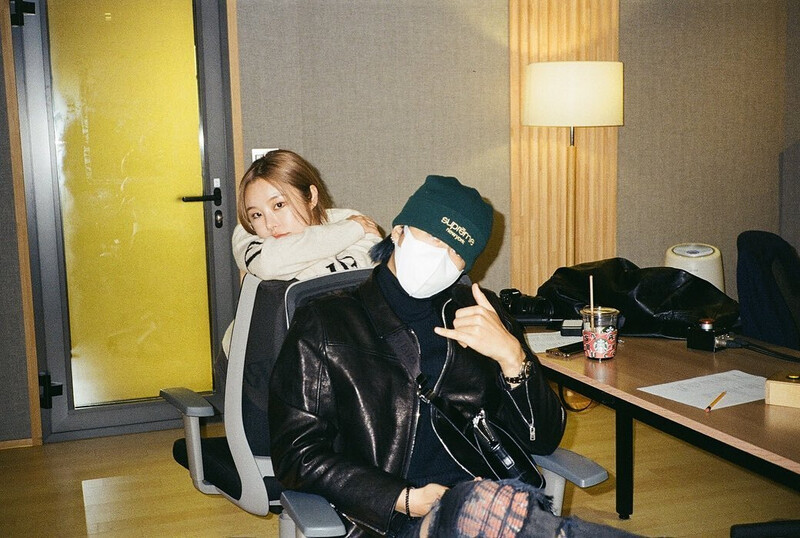 211231 Whee In Instagram Update documents 4