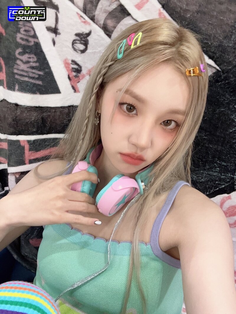 230518 - M COUNTDOWN Twitter Update with (G)I-DLE documents 6
