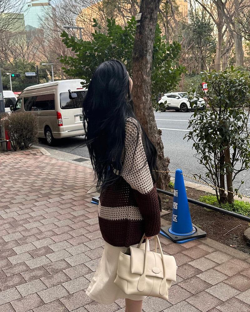 240222 Red Velvet Joy Instagram Update documents 4