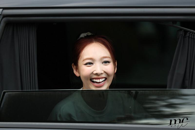 240614 TWICE Nayeon - Music Bank Commute documents 3