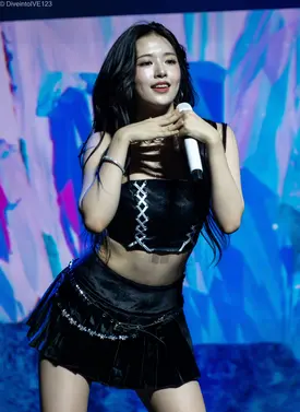 240623 IVE Yujin - 1st World Tour ‘Show What I Have’ in Mexico City