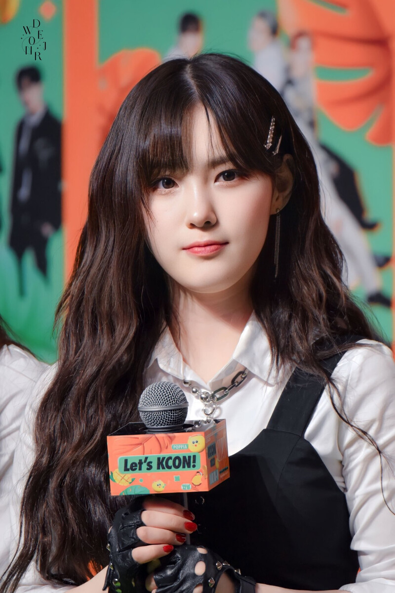 230319 Kep1er Chaehyun - KCON 2023 in Thailand documents 3