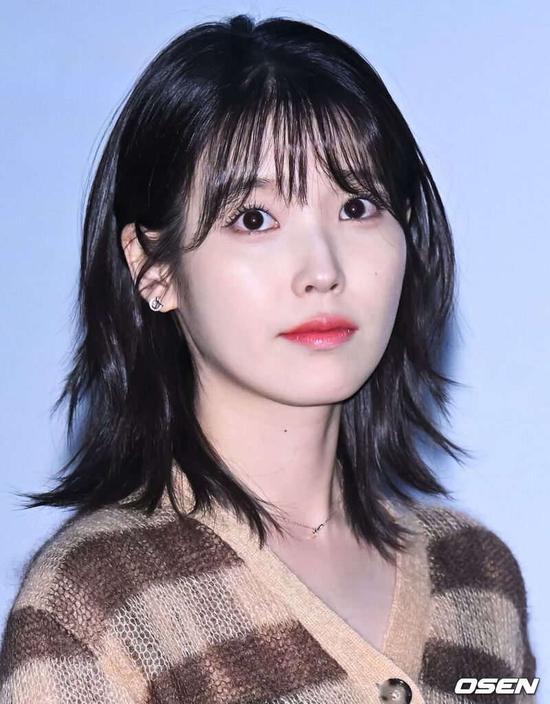 230430 IU 'Dream' Stage Greetings documents 7