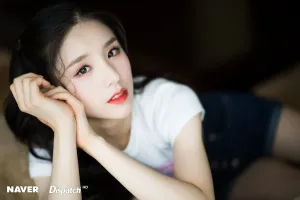 LOONA HeeJin Debut Mini Album "+ +" Promotion Naver x Dispatch