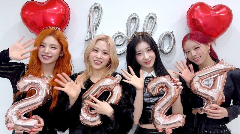 240101 - ITZY Twitter Update - 2024 HAPPY NEW YEAR from ITZY documents 1