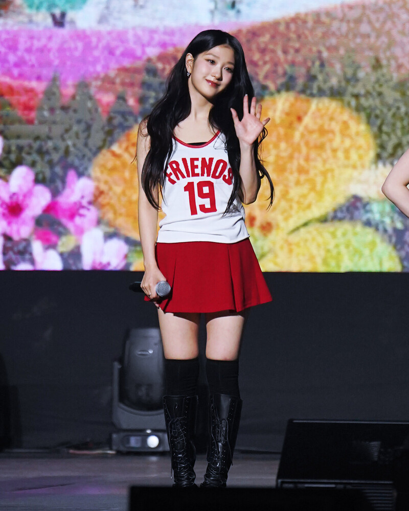 240518 fromis_9 Seoyeon - Spring Breeze Campus Festival documents 1