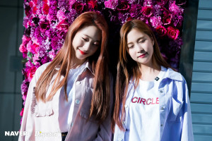 Dayoung & Yeonjung in Japan for 2017 KCON [Naver x Dispatch]
