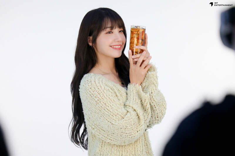 240110 IST Naver post - EUNJI behind the scenes of 'She's Bagel' commercial shoot documents 14