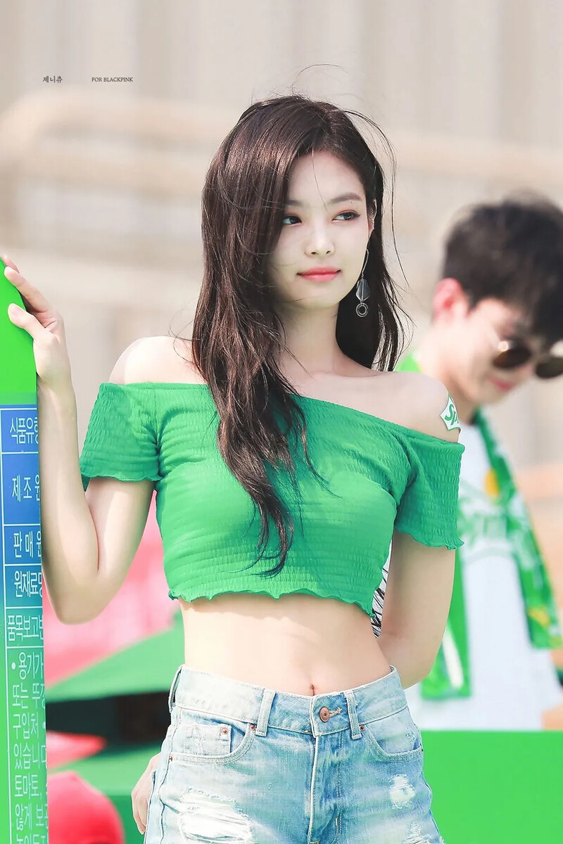 Jennie674.jpg