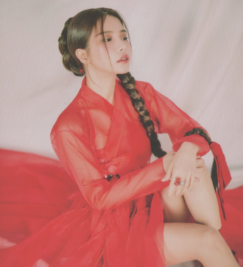 MAMAMOO 1st Single Album 'ACT 1, SCENE 1' [SCANS] documents 4