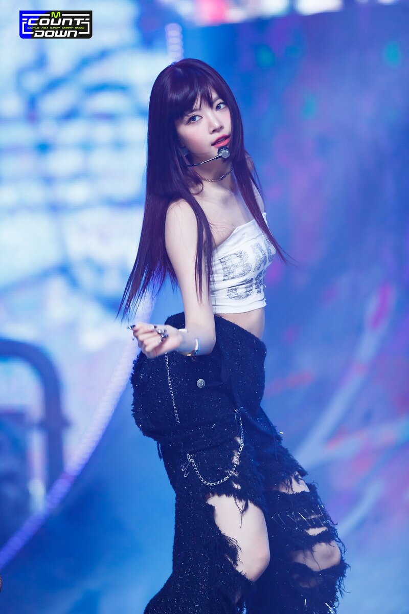 230530 Eunchae "Eve, Psyche, And The Bluebeardswife"  at M Countdown documents 4