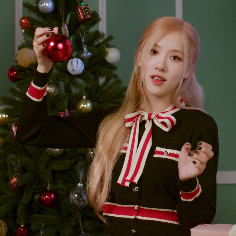 231222 ROSÉ -  BLACKPINK THE GAME (NEW THEME) CHRISTMAS PARTY documents 1