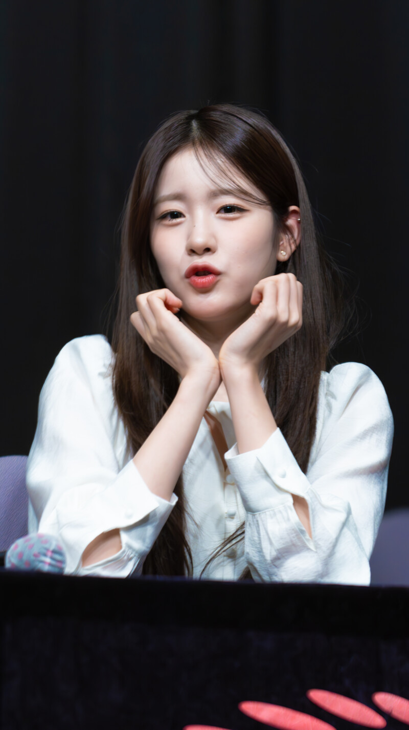 240928 WOOAH - WOOYEON at fansign event documents 6