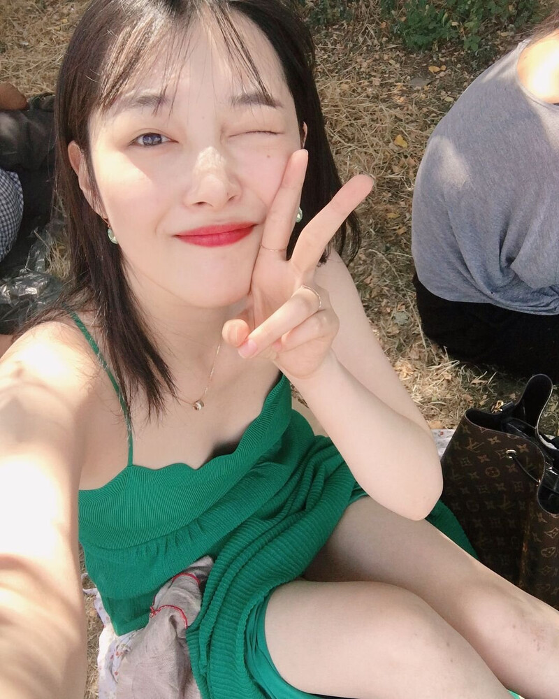 180709 Sulli Instagram update documents 11