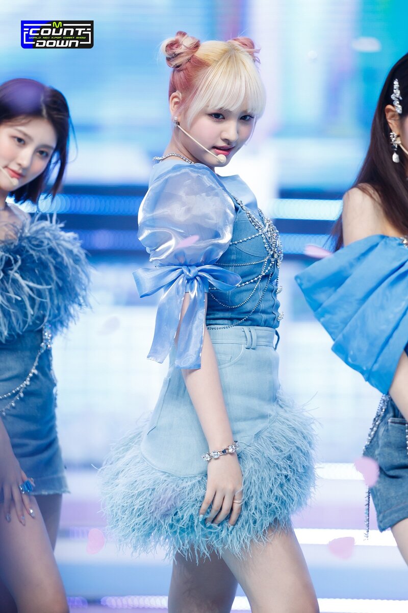 220407 IVE - 'LOVE DIVE' at M countdown documents 15