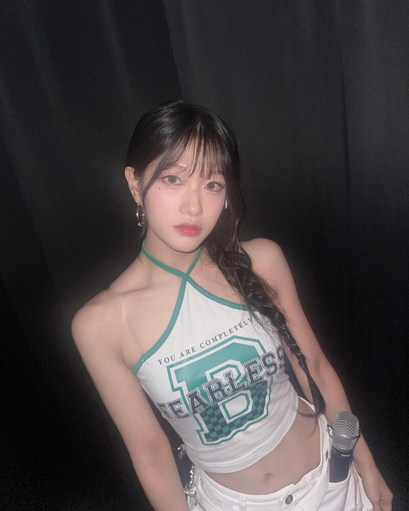 240823 fromis_9 Seoyeon Instagram Update documents 3