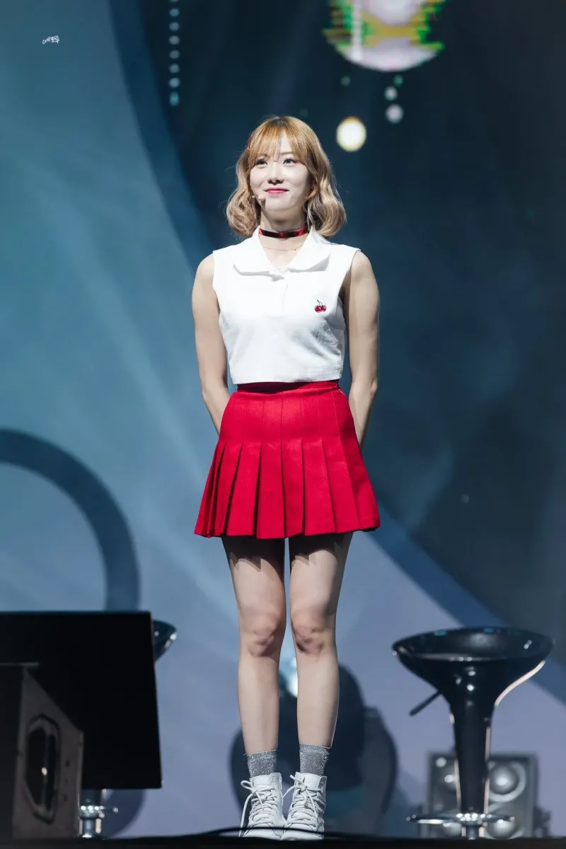 Luda436.jpg