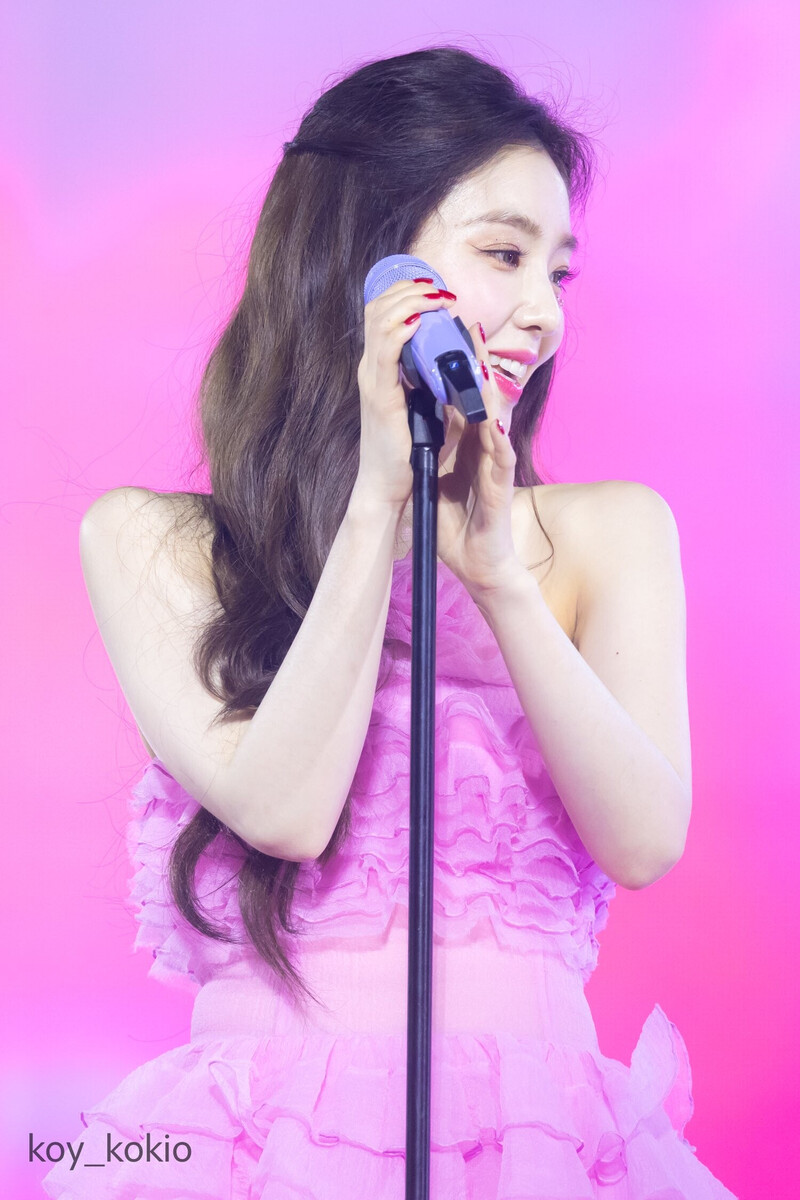 240804 Red Velvet Irene - Fan-Con Tour 'Happiness : My Dear, ReVe1uv' in Seoul Day 3 documents 1