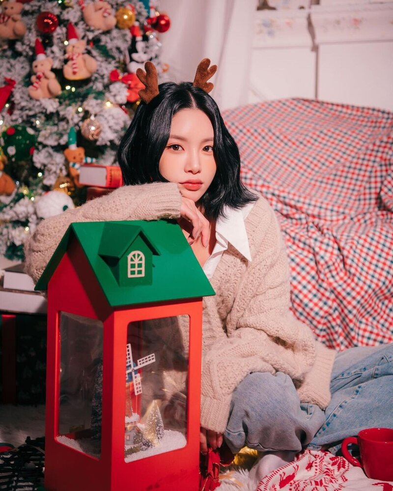 211225 DO-A Instagram Update (ALICE) documents 3