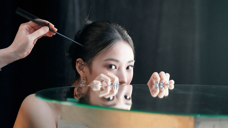 231011 Jini - "An Iron Hand In A Velvet Glove" Jacket Filming By Melon documents 14