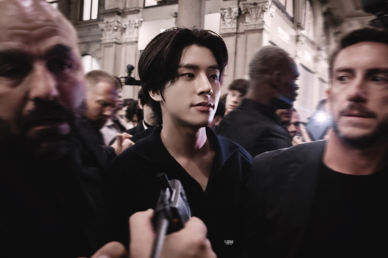 240918 JAKE AT PRADA SS25 WOMEN'S FASHIONWEAR EVENT IN MILAN FASHION WEEK documents 10