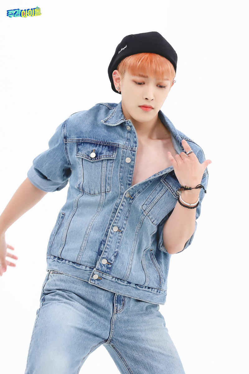 210915 ATEEZ on Weekly Idol | Naver Update documents 6