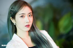 GFRIEND's SinB - "FEVER SEASON" 7th mini album promotion photoshoot by Naver x Dispatch