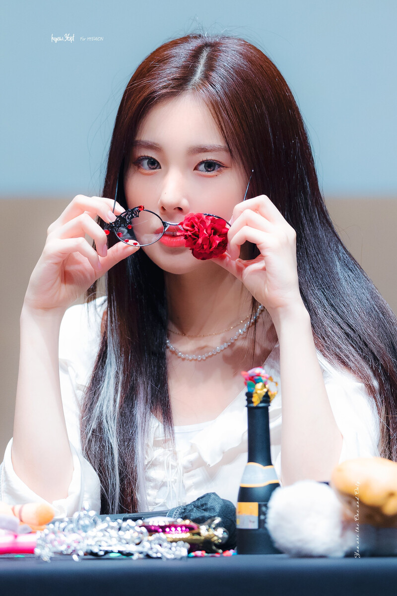 220618 Kang Hyewon documents 5