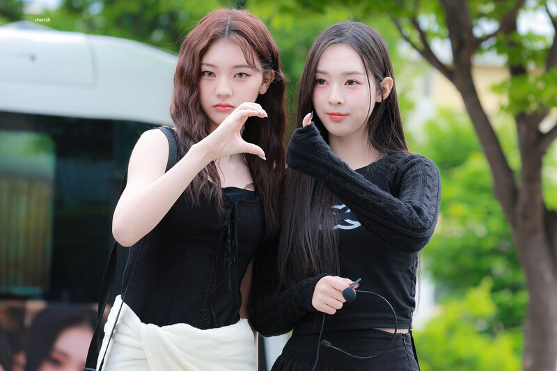 240511 tripleS SooMin & YeonJi documents 2