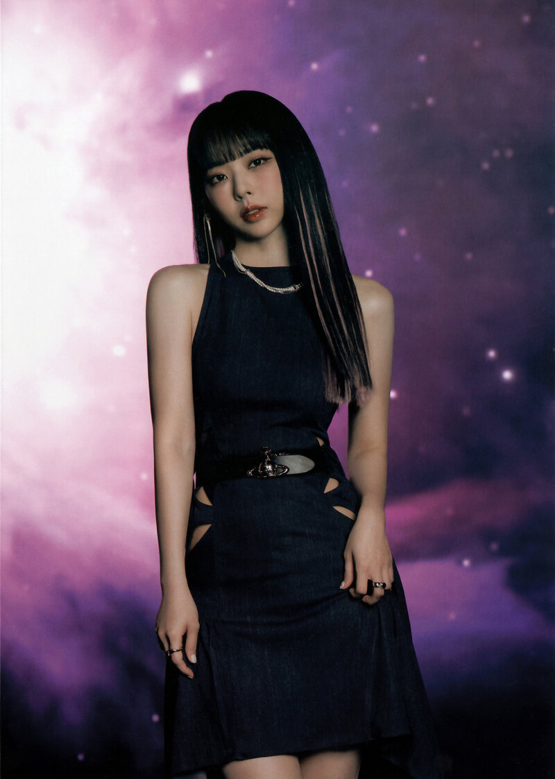 Loossemble - 1st Mini Album 'Loossemble' (Space ver.) [SCANS] documents 19