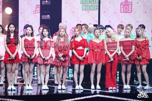 200613 TWICE "MORE & MORE" No. 1 Stage at Music Core (MBC Naver Update)